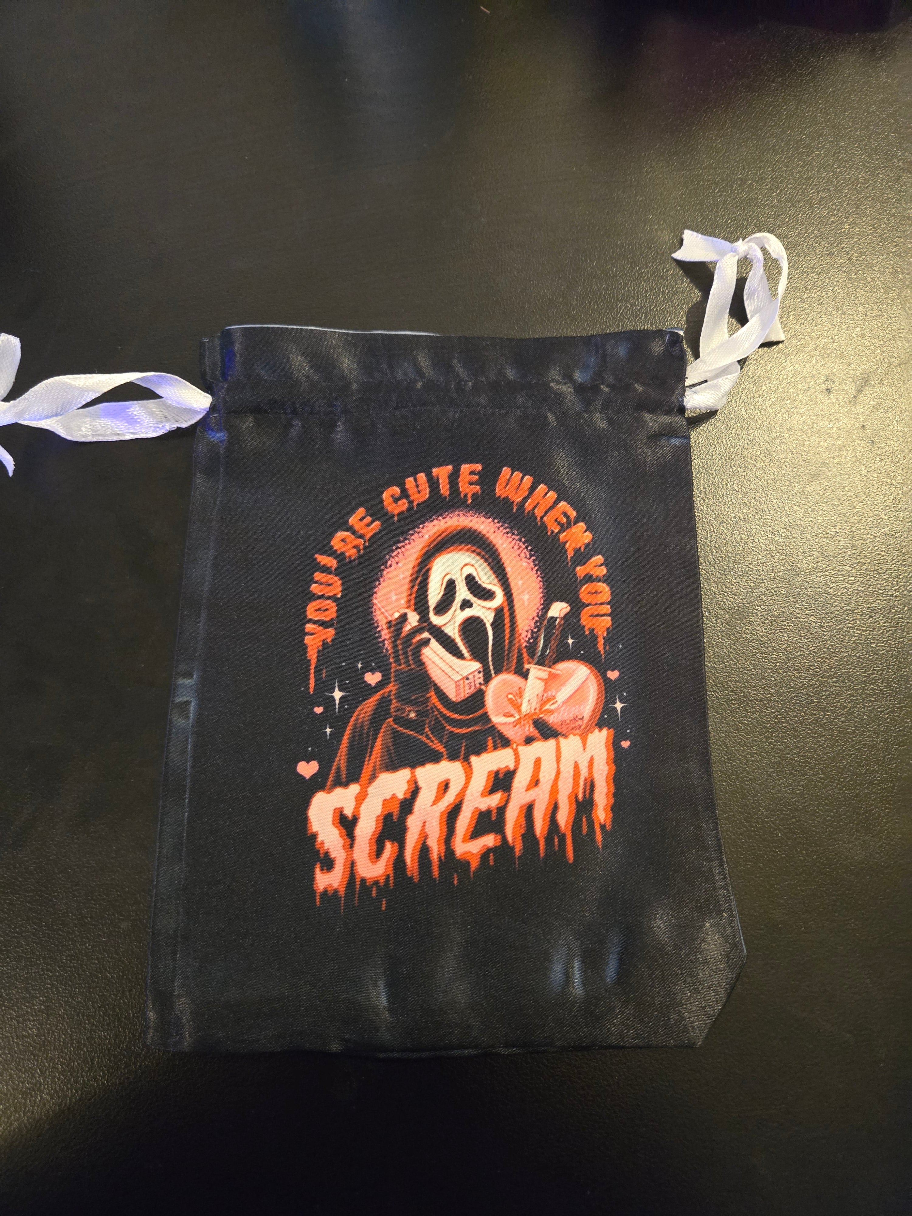 Scream bag
