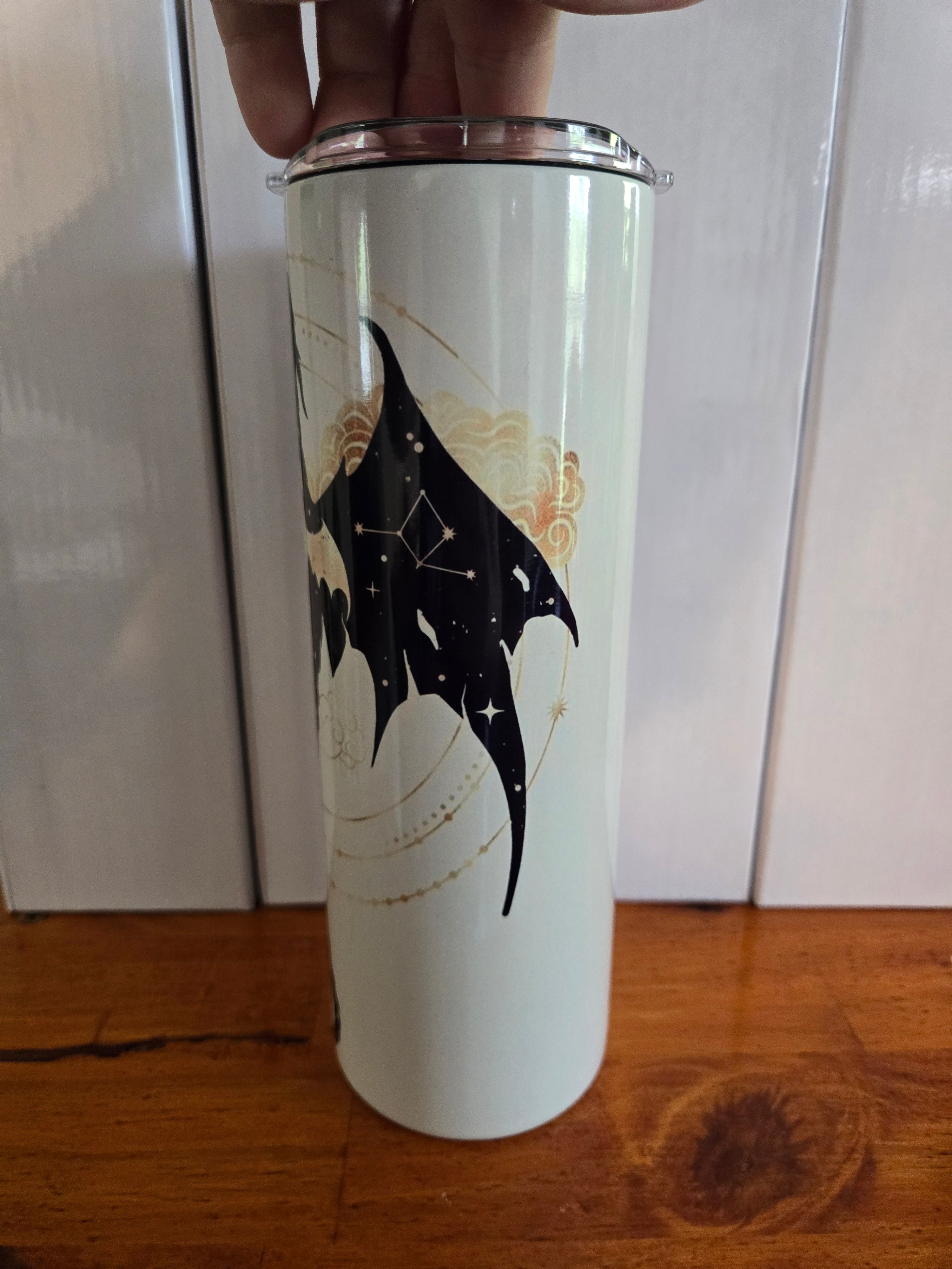 Fourth wing tumbler