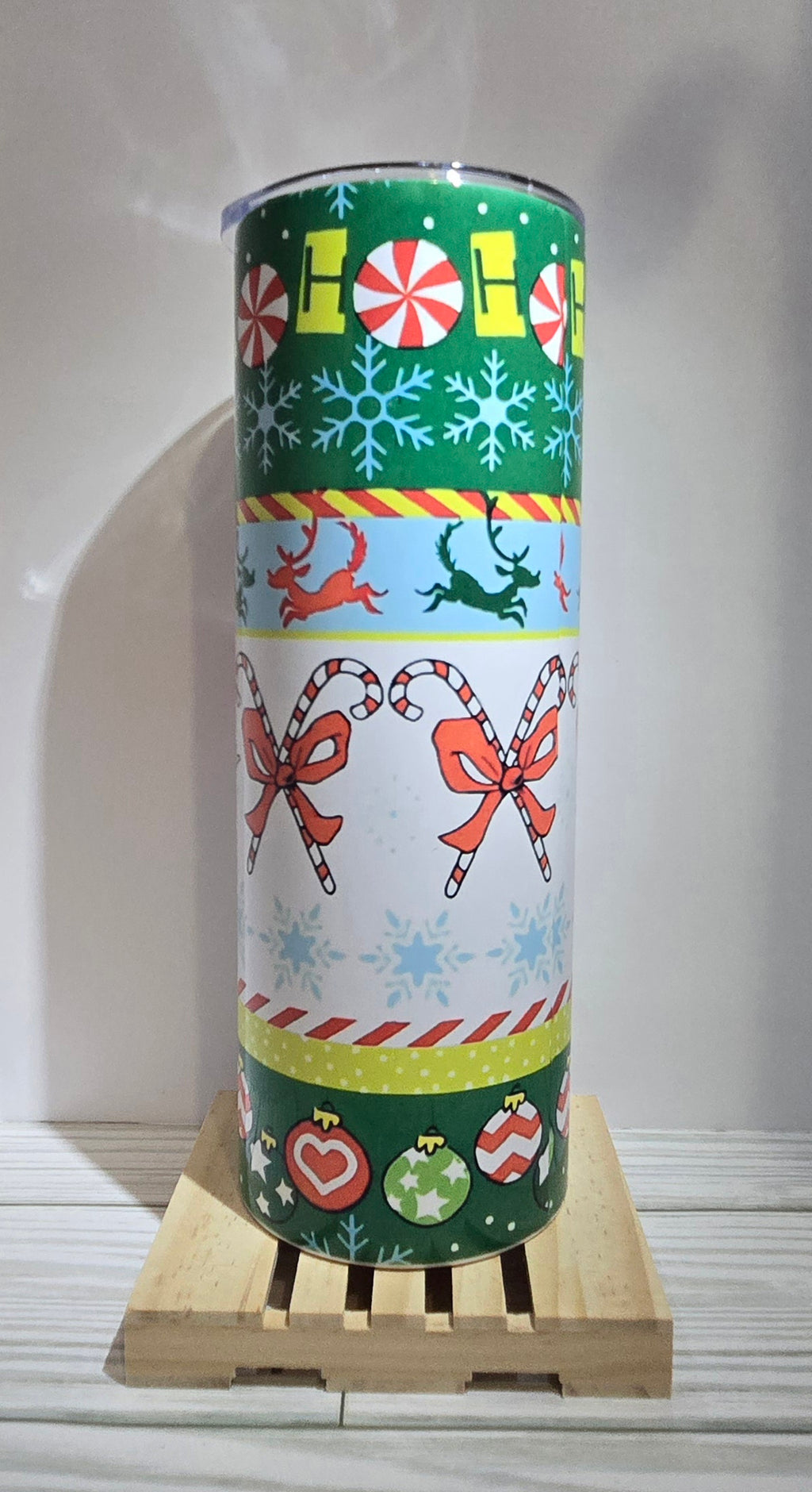 Animated grinch tumbler